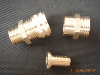 諸暨市成事達機械配件廠 專業(yè)供應(yīng)水暖配件及衛(wèi)浴五金